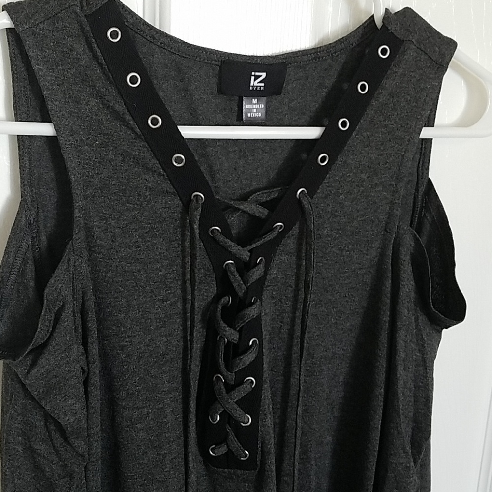 New top - Picture 2 of 3